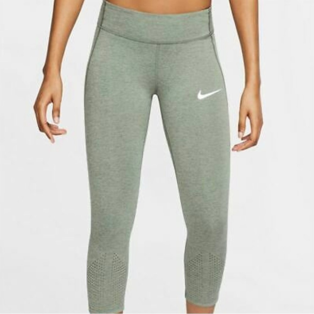 Nike Women's Mid-Rise Crop Pocket Running Leggings